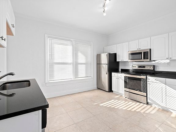 3rd image of 2916 W Bay Vista Ave APT 4