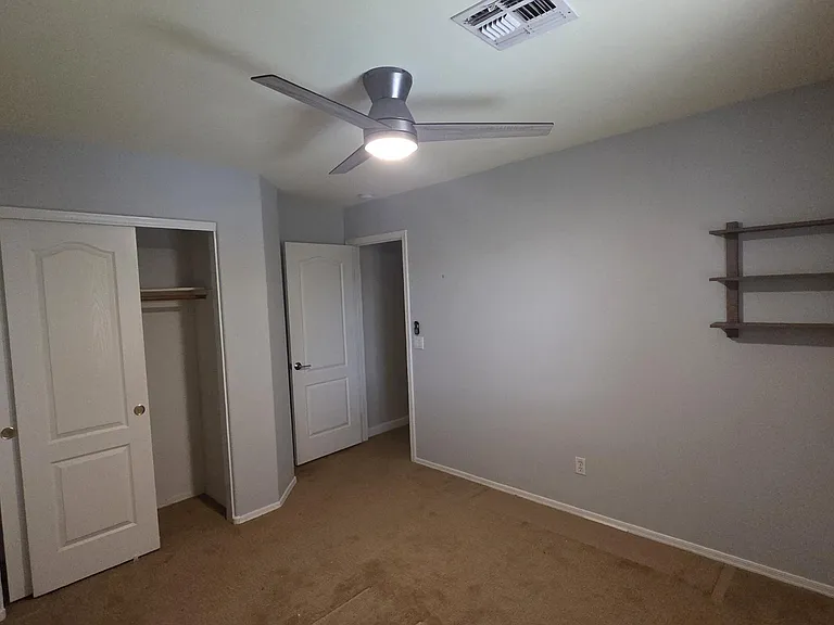 3020 E Friess Dr — Photo 35