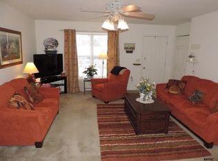 150 Abbey Dr, Mount Wolf, PA 17347
