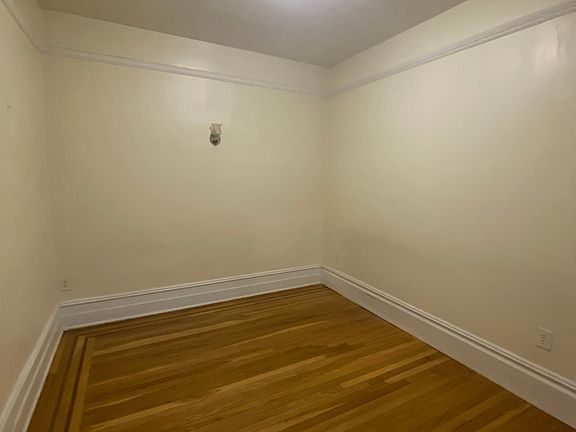 4th image of 2803 Kennedy Blvd #E10
