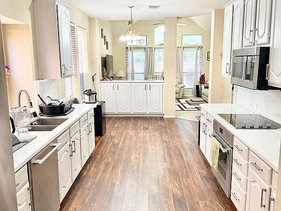 4th image of this home