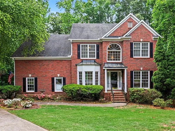 3550 Rosewicke Dr, Cumming, GA 30040