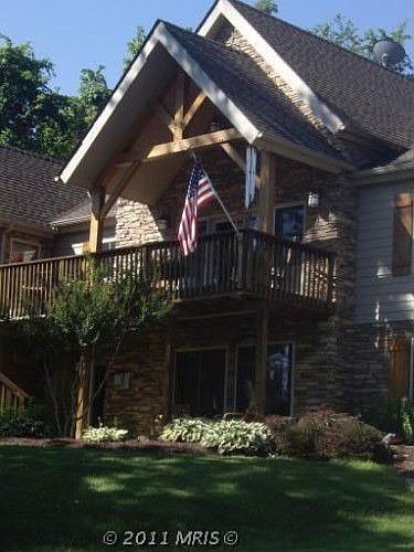 1st image of 120 Ashland Ct