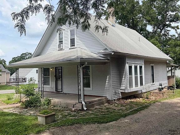 2nd image of 2500 SE Maryland Ave