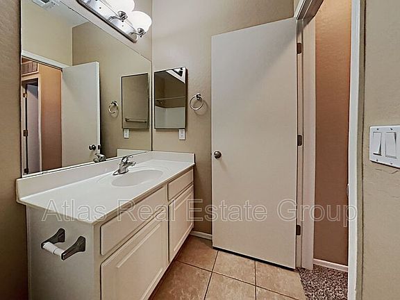 5th image of 44 W Desert Vista Trl