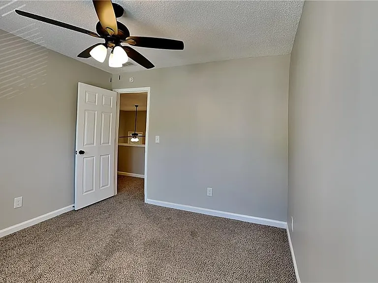 3705 Patterstone Dr — Photo 14