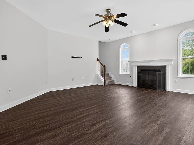6735 Pale Morning Ct — Photo 2