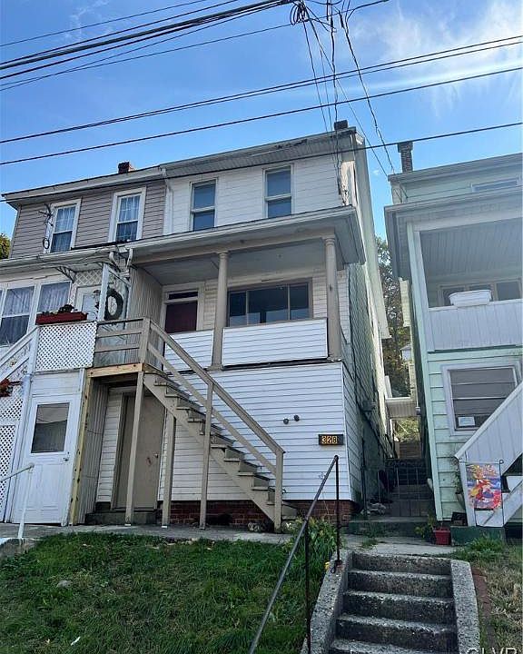 1st image of 328 E Abbott St