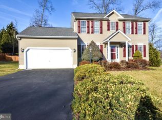 6103 W Melody Ct, Fredericksburg, VA 22407