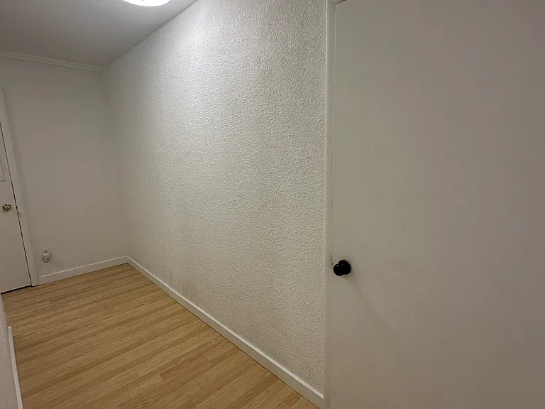 1725 NE Upper Dr — Photo 24