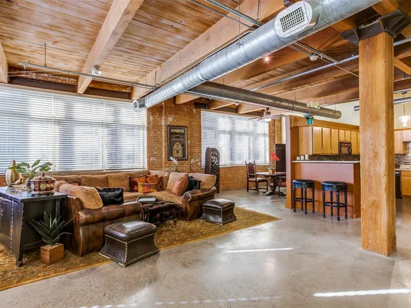 509 Elm St #204, Dallas, TX 75202