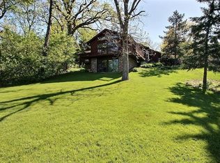 W776 Potters Cir, East Troy, WI