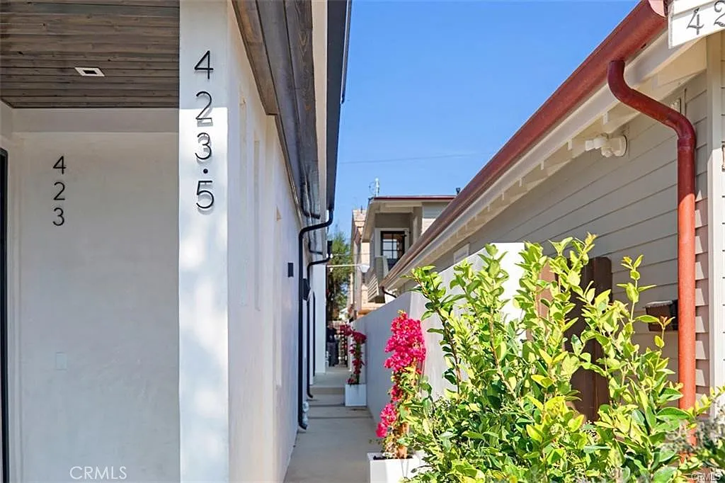 2 bed, 1427 sqft, $8,000 — Photo 4