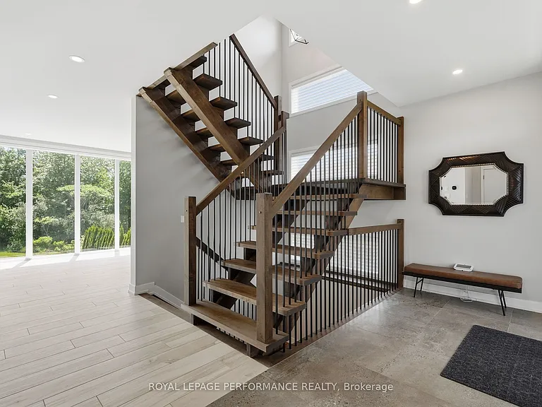 504 Barrage St — Photo 19