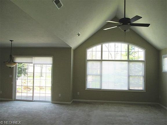 3rd image of 764 Timberline Trl