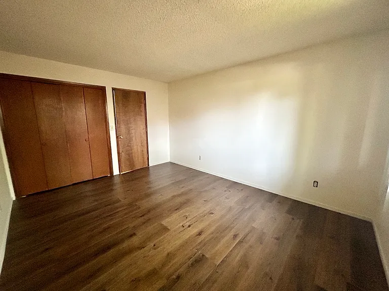 1532 North Ct #B — Photo 6