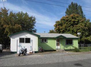 410 S 5th Ave, Elgin, OR 97827