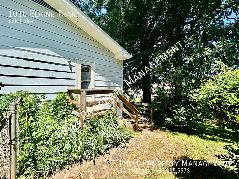 1010 Elaine Trl — Photo 29