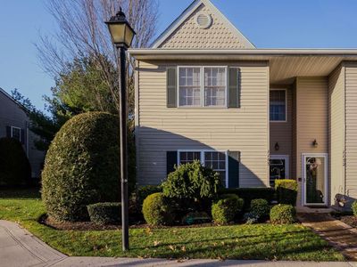 1153 Savoy Drive #1153, Melville, NY, 11747