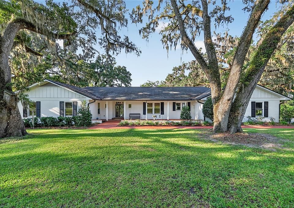 1st image of 1311 SE 17TH AVENUE