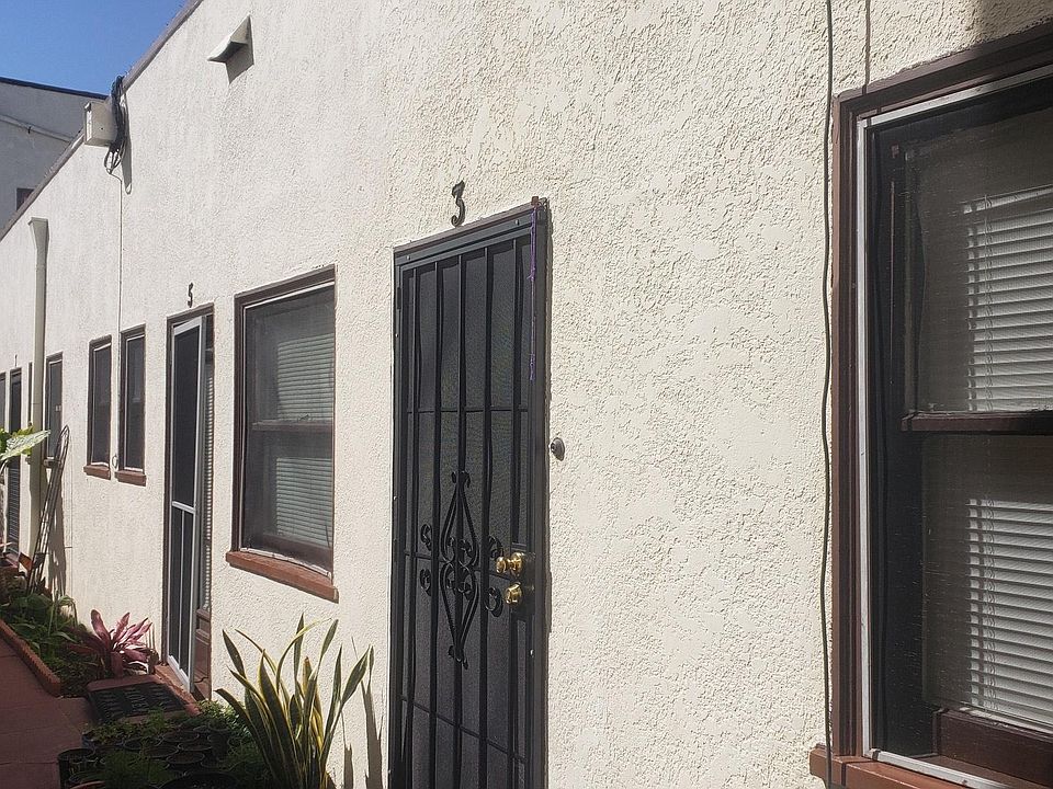 2nd image of 4226 E 4th St #3