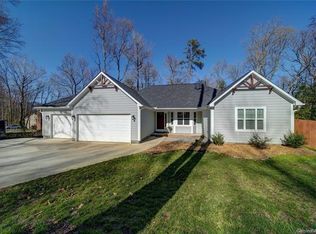 2015 Sunset Rd, Charlotte, NC 28216