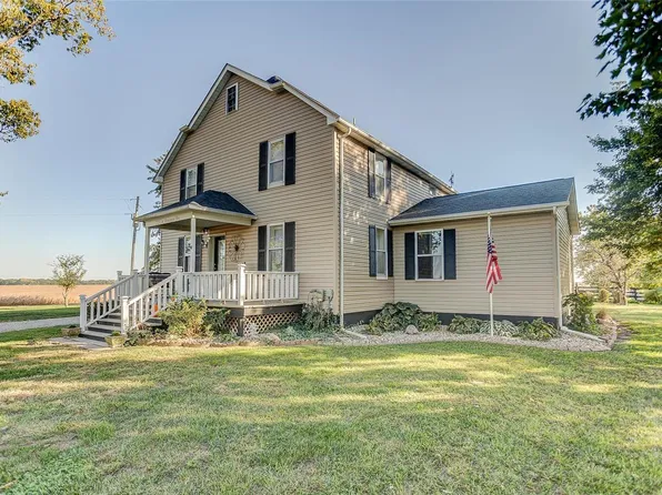 270 Cox Monument Ave, Pocahontas, IL 62275