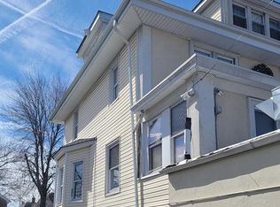 252 E Fort Lee Rd #1, Bogota, NJ 07603