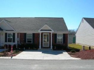 522 Edgecliff Ln, Evans, GA 30809