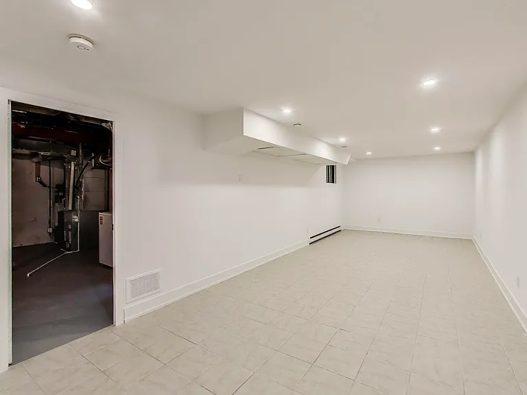 400 Woodsworth Rd #390 — Photo 20