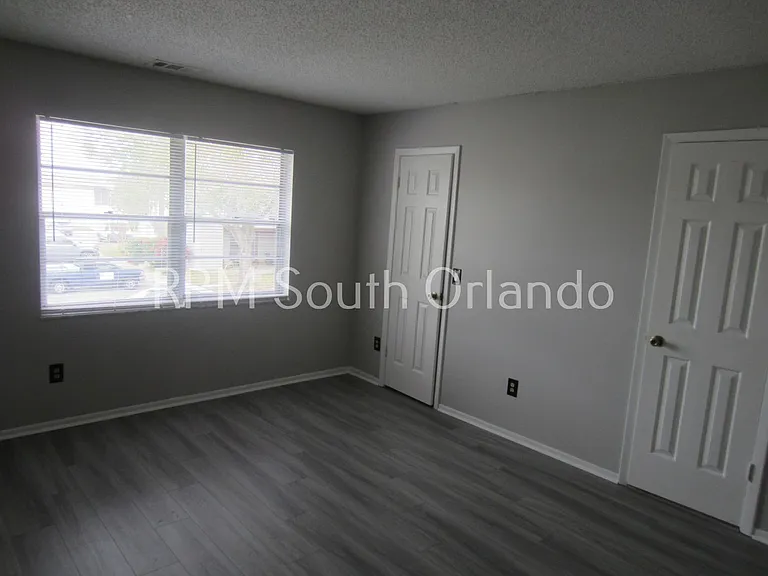 36 Windtree Ln #202 — Photo 7