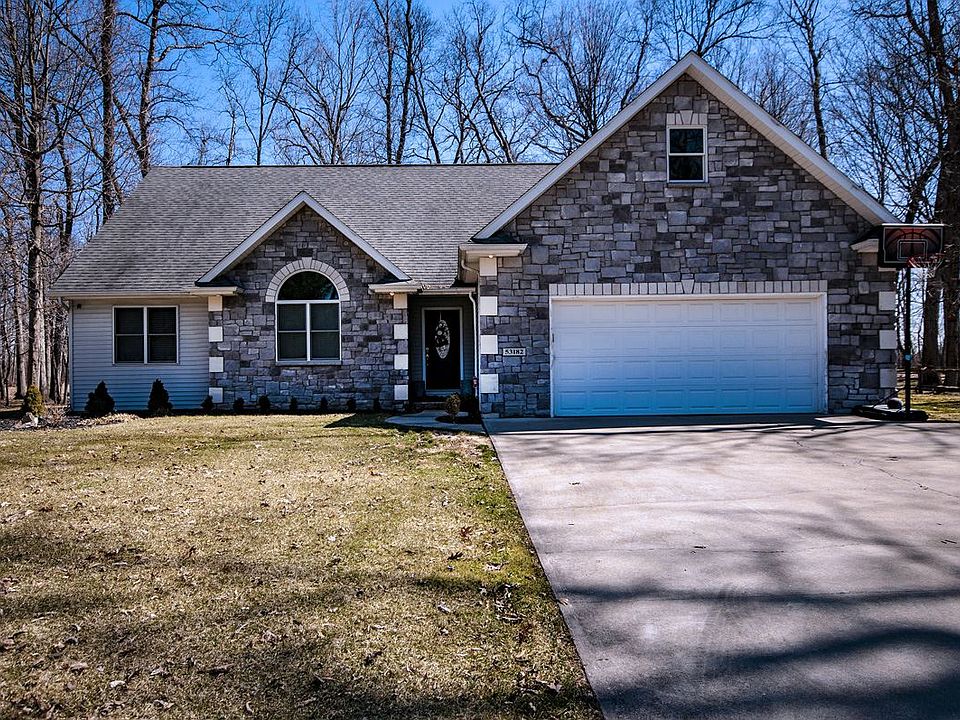 1st image of 53182 Beech Grove Dr