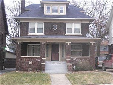 2nd image of 1835 Sheldon Ave