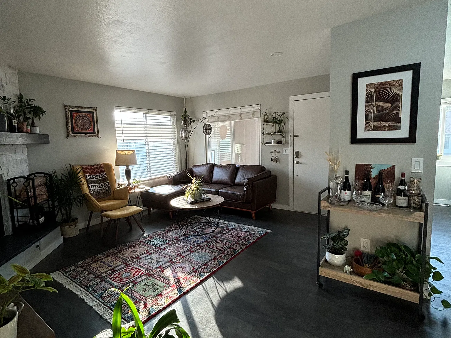 2 bed, 950 sqft, $1,950 — Photo 3