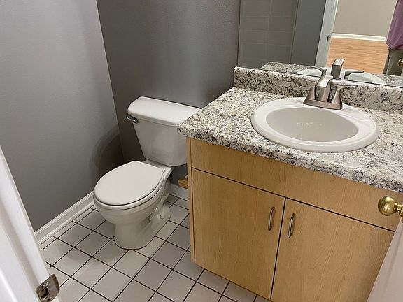 3rd image of 2719 W Tharpe St APT 26