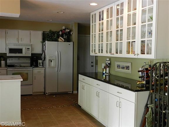 4th image of 14524 Indian Trails Dr
