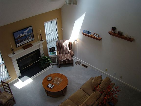 Vaulted Ceiling in Living Room