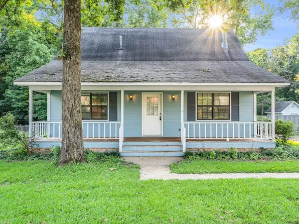 459 Drake Cir, Columbus, MS 39702