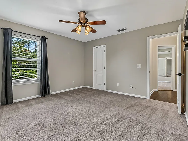 6326 Glasgow Dr — Photo 36