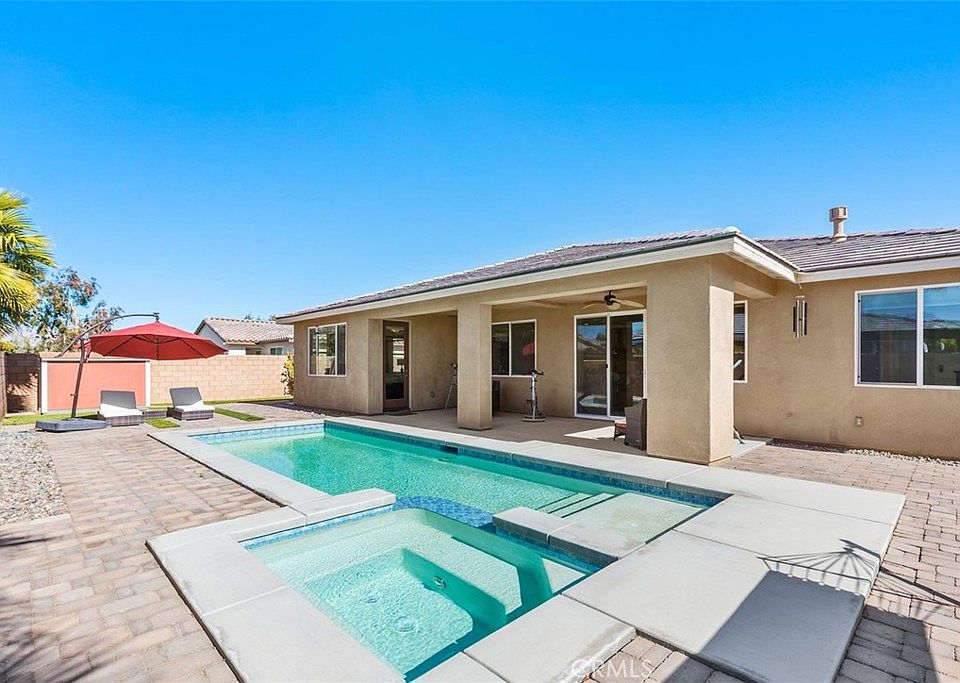 1st image of 43415 Scollard Ct