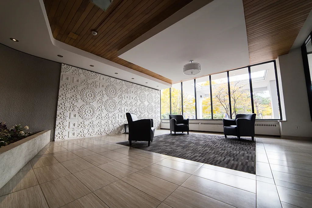 Apartment for rent at 30 Fontenay Court — Photo 3