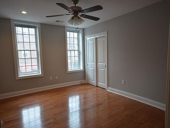 Large Bedroom