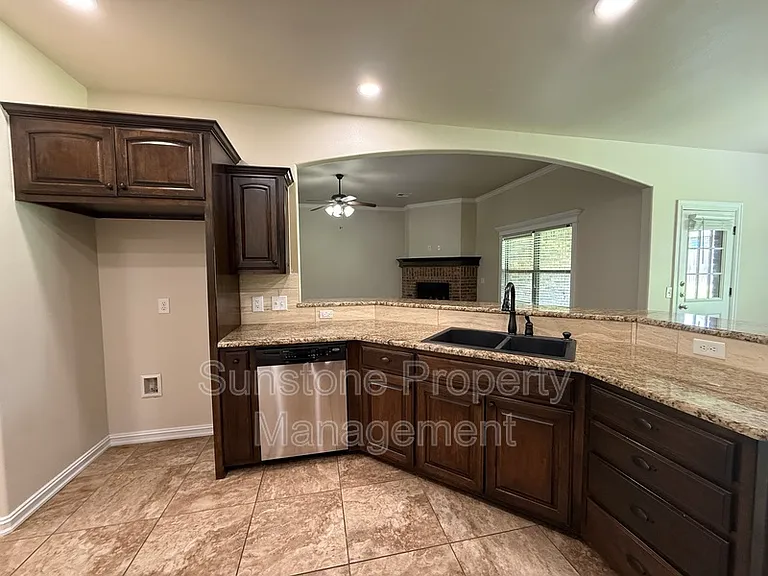 9307 N 95th East Ave — Photo 6