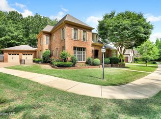 6272 Valley Oaks Dr, Olive Branch, MS 38654