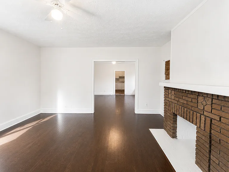 3454 E 118th St #2 — Photo 7