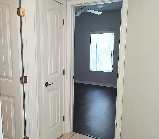 2935 NE 7th St #304 — Photo 31