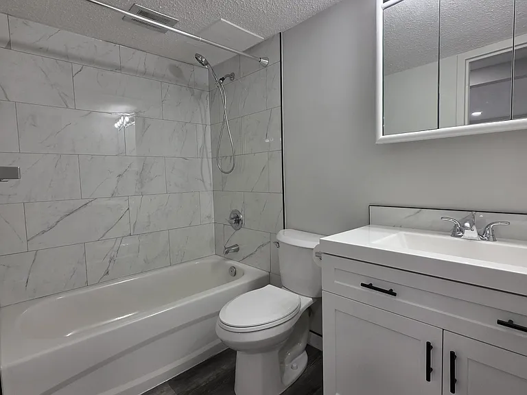 3811 54th Ave #203UF — Photo 11