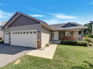 573 Kayla Ln, Hanover, MN 55341