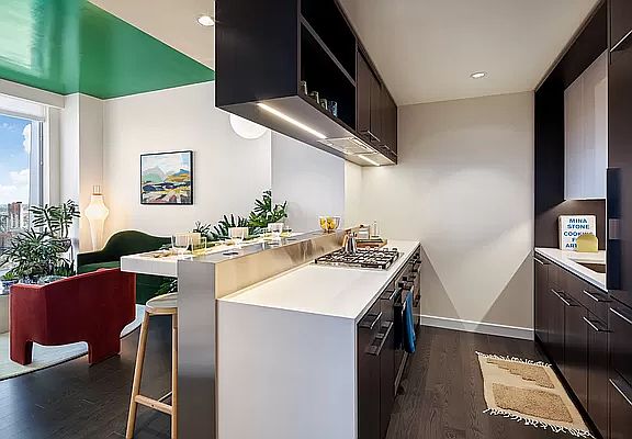4th image of 252 South St #23G