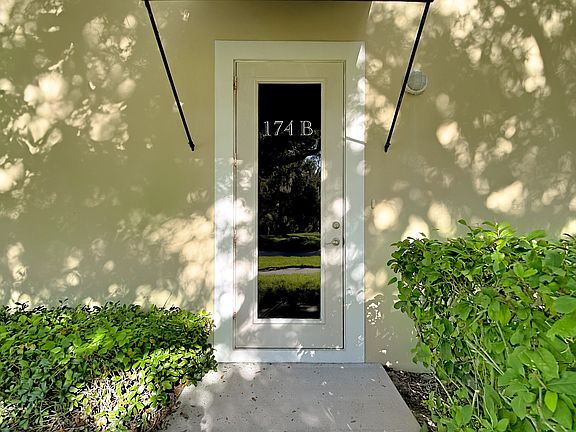 3rd image of 174 E State St #174B